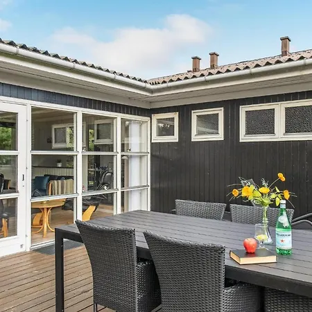 Holiday home Stunning Home In Blavand With Sauna *