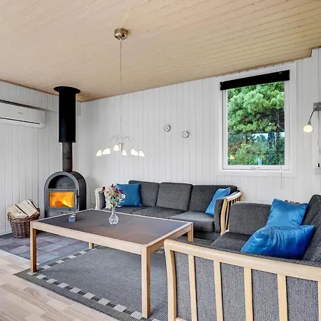 Stunning Home In Blavand With Sauna Blavand